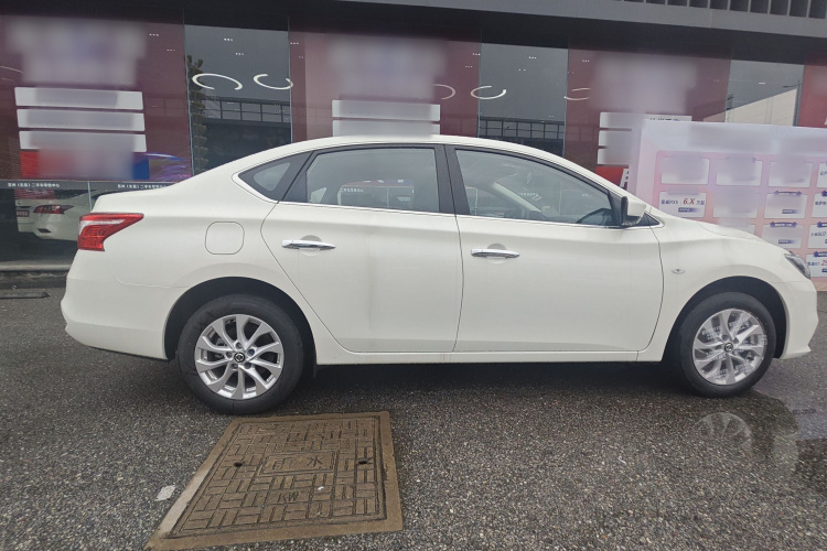 日产 轩逸 2024款 经典 1.6XE CVT舒适版车身外观6002