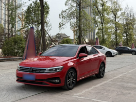 大众 凌渡 2021款 280TSI DSG豪华魅影版