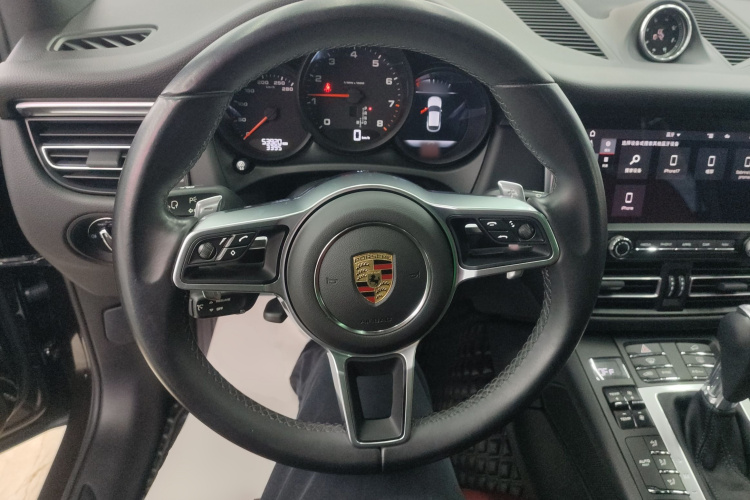保时捷 2021款 Macan 2.0T中控内饰13