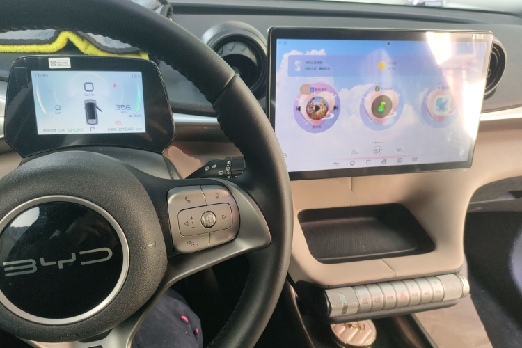 比亚迪 海豚 2023款 420km 时尚版中控内饰12