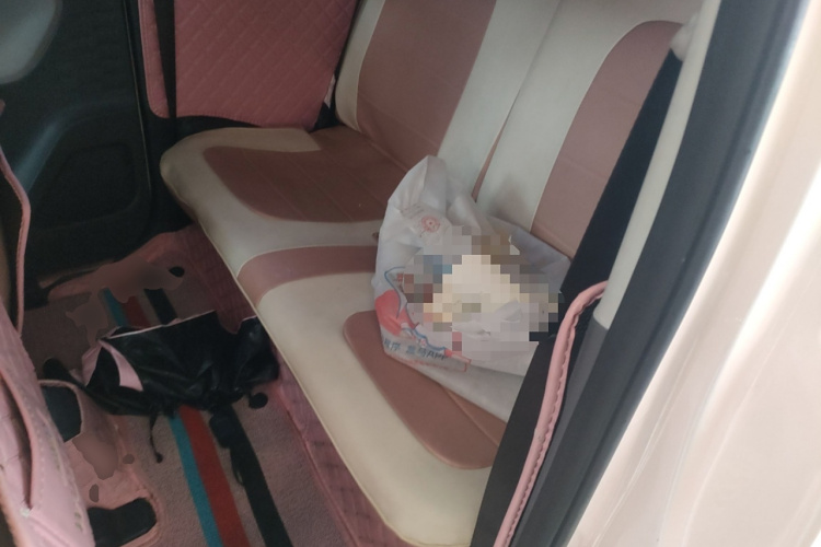 五菱汽车 宏光MINIEV 2022款 马卡龙臻享款 三元锂中控内饰21