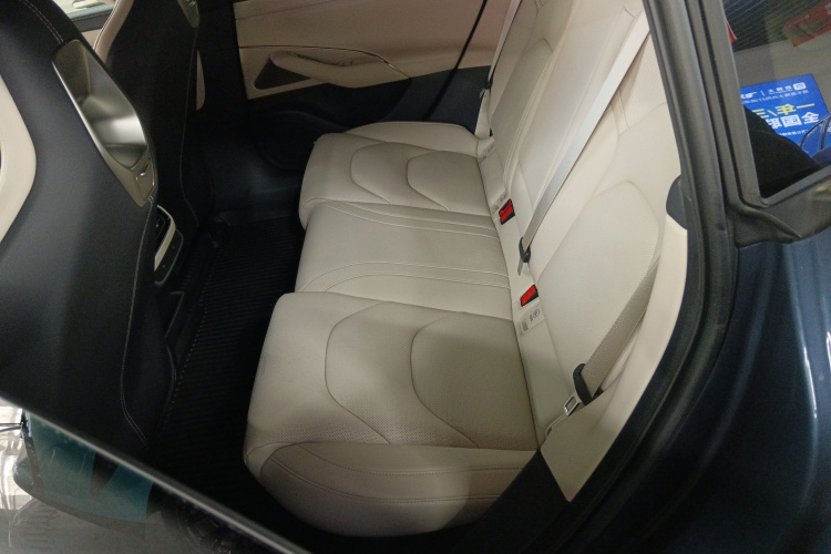 小米汽车 小米SU7 2024款 四驱超长续航高阶智驾Max版中控内饰21