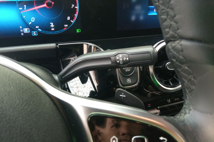 奔驰B级 2022款 改款 B 200 动感型局部细节18