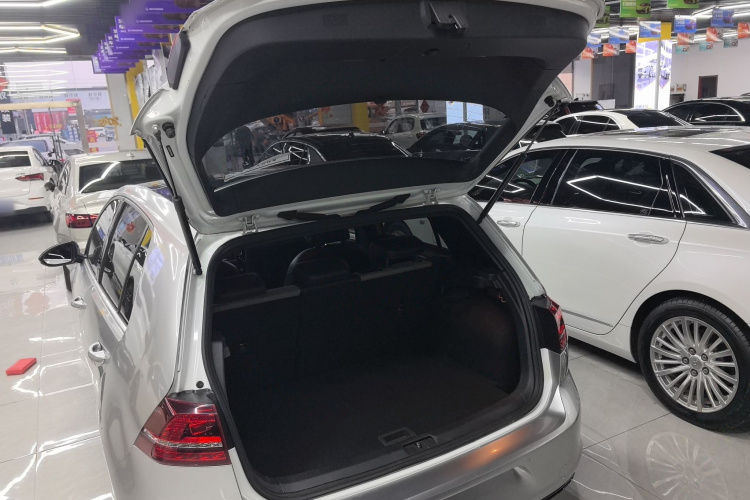 大众 高尔夫 2016款 1.4TSI 自动R-Line机舱底盘23