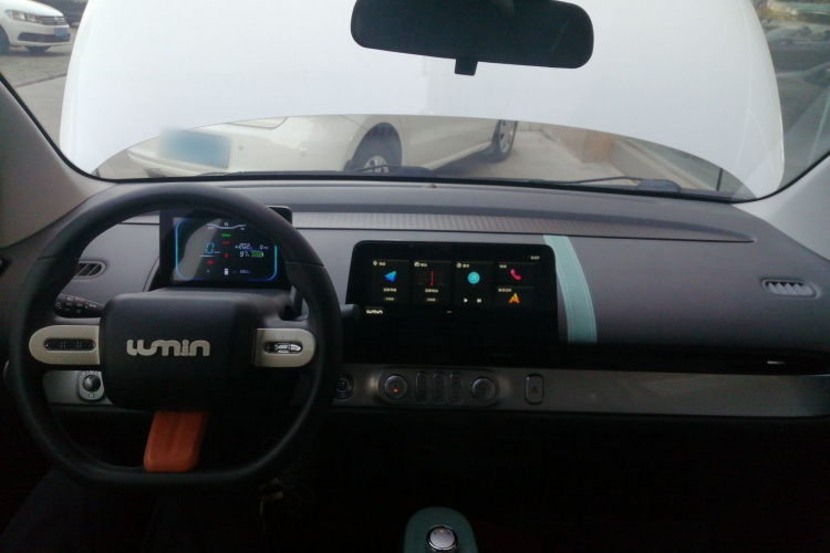长安启源 长安Lumin 2022款 210km 香甜款中控内饰7002