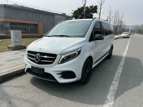 奔驰V级 2018款 V 260 AMG 运动版 国VI