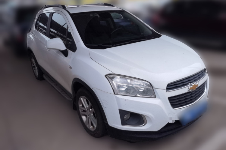 雪佛兰 创酷 2016款 1.4T 自动两驱舒适天窗版车身外观3