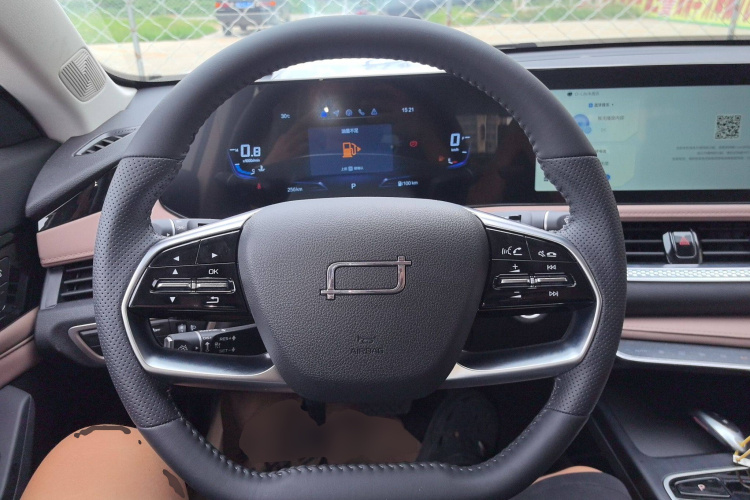 奔腾B70 2024款 龙腾版 1.5T 领跃型中控内饰13