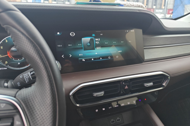 捷途X90 PLUS 2021款 1.5T 手动府邸 5座局部细节16