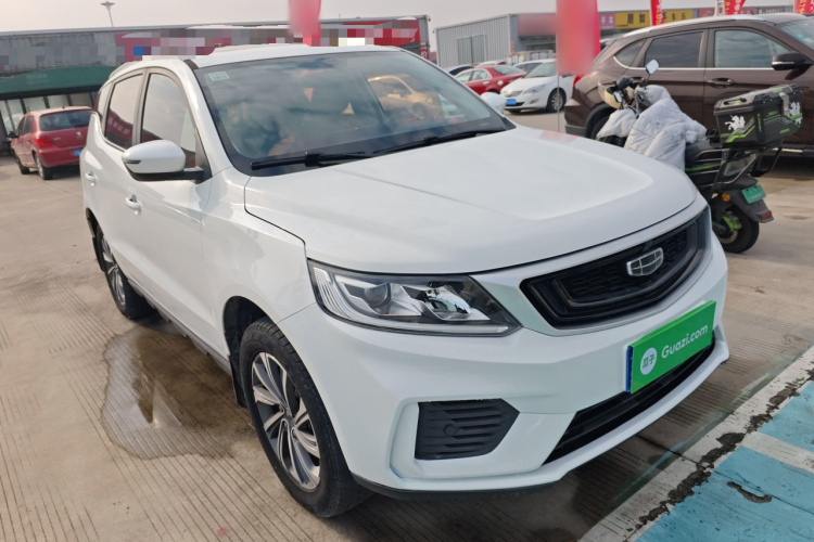 吉利汽车 远景X6 2020款 1.4T CVT尊贵型车身外观3