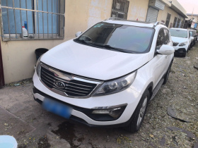 起亚 智跑 2014款 2.0L 自动两驱版GLS