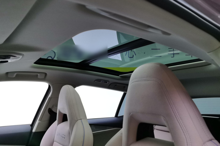 领克06 2021款 1.5T Shero粉色特别版中控内饰22