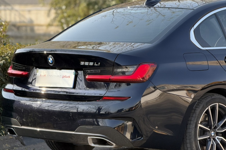 宝马3系 2021款 改款二 325Li M运动套装车身外观6002