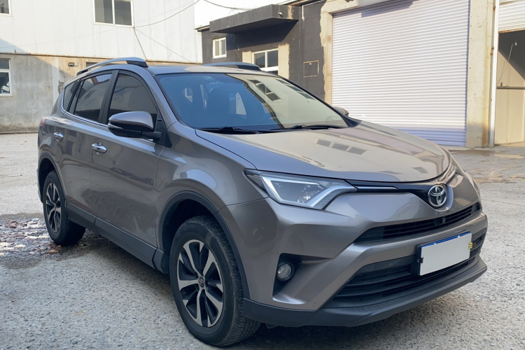 丰田 RAV4荣放 2019款 2.0L CVT两驱舒适版 国VI车身外观6002