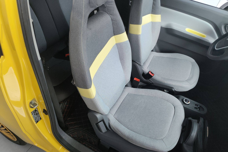 五菱汽车 宏光MINIEV 2021款 马卡龙臻享款 三元锂中控内饰41