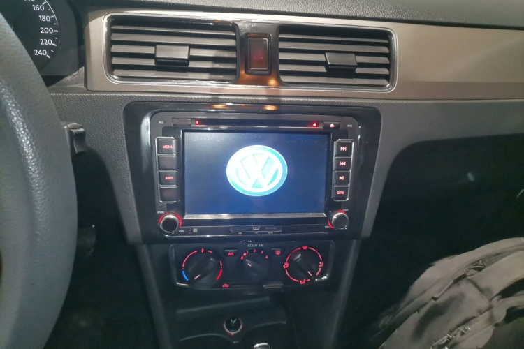 大众 桑塔纳 2015款 1.6L 自动舒适版局部细节16