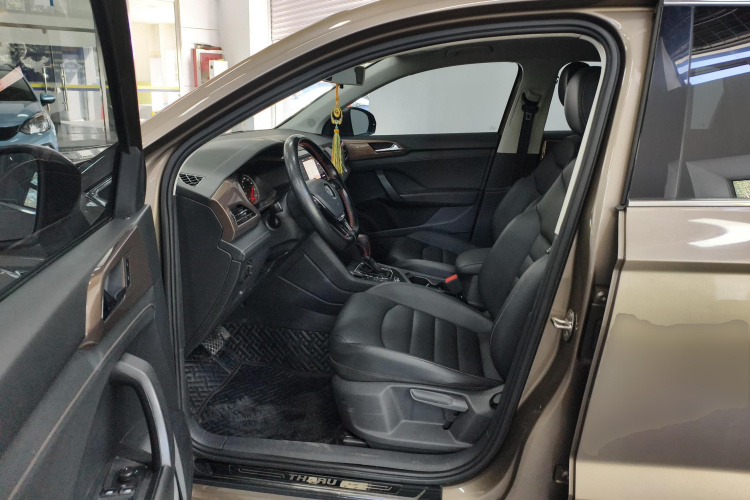 大众 途岳 2020款 280TSI 两驱豪华版 国VI中控内饰19