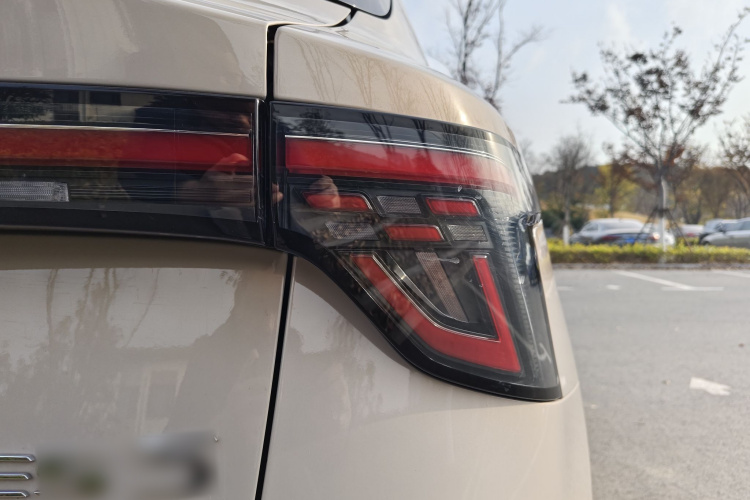 名爵 MG ES5 2025款 525max 后驱智驾版局部细节9003