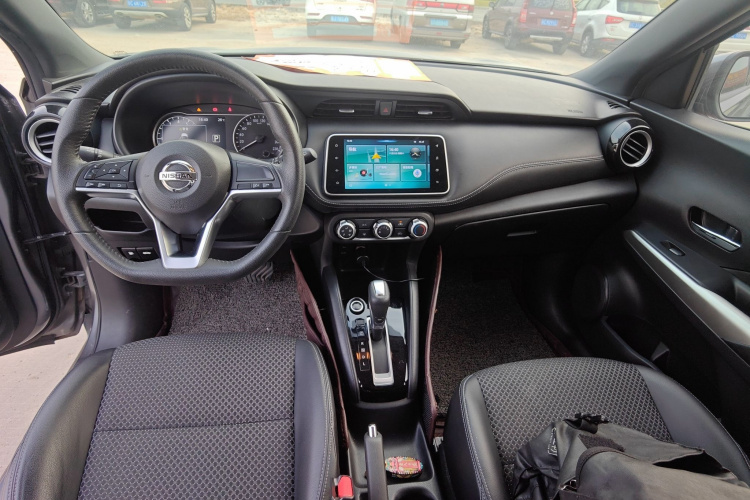 日产 劲客 2019款 1.5L CVT智联豪华版中控内饰7002