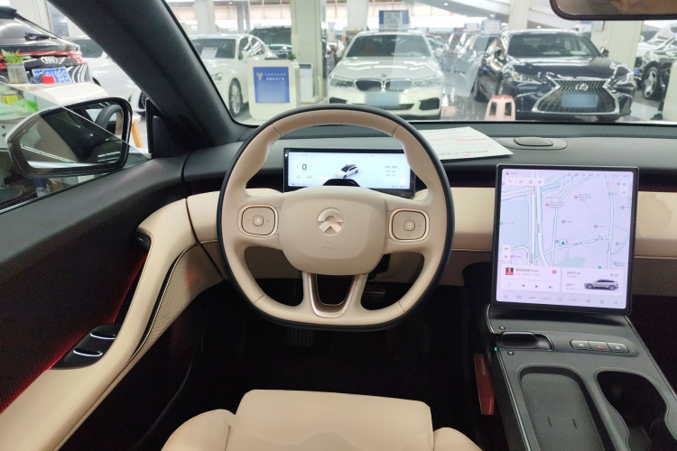 蔚来ET5T 2024款 75kWh Touring中控内饰13