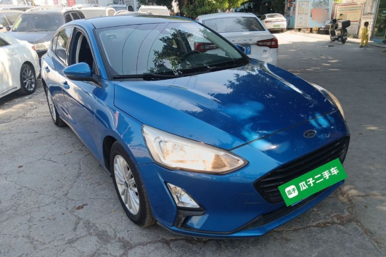 福特 福克斯 2019款 两厢 EcoBoost 180 自动锋潮型车身外观3