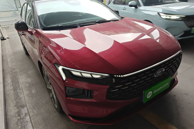 福特 蒙迪欧 2023款 EcoBoost 245 至尊型车身外观3