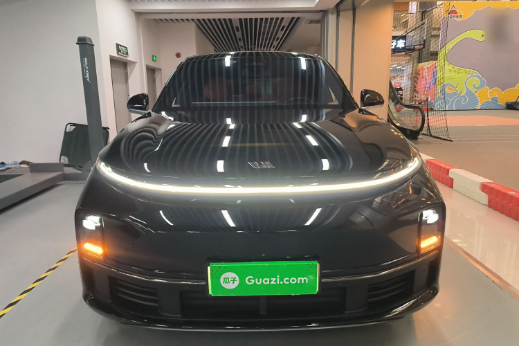 理想汽车 理想L7 2023款 Air车身外观2