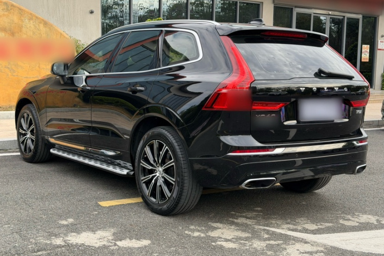 沃尔沃XC60 2020款 T5 四驱智远豪华版车身外观6004