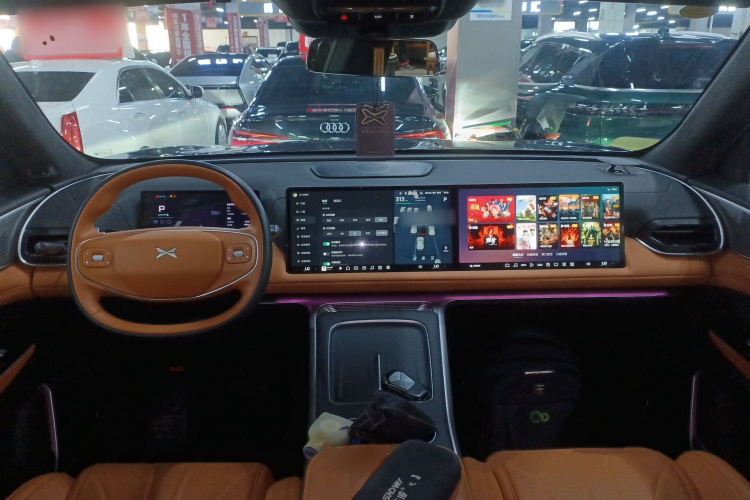 小鹏G9 2025款 625 长续航 Max中控内饰7002