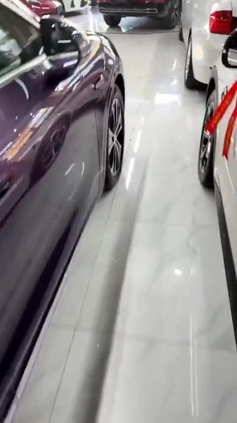 鸿蒙智行 智界R7 2025款 增程 251km Max讲解2