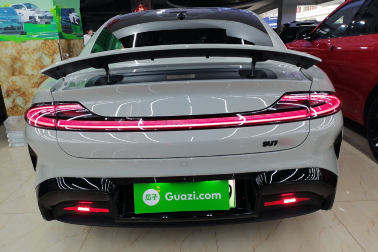 小米汽车 小米SU7 2024款 四驱Max创始版车身外观6