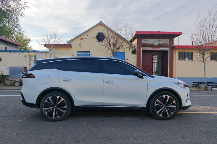 比亚迪 唐新能源 2022款 EV 635KM 四驱旗舰型车身外观6002
