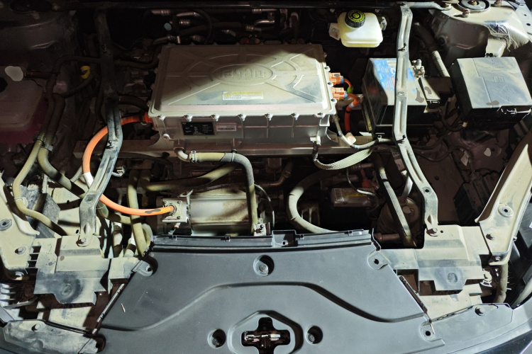 比亚迪 汉 2023款 EV 冠军版 605KM前驱尊贵型局部细节24