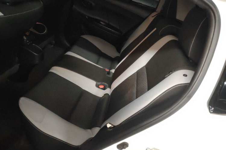 丰田 YARiS L 致炫 2022款 致炫X 1.5L CVT领先PLUS版中控内饰7004