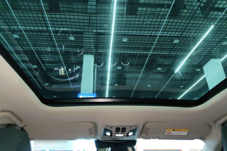 魏牌 VV7 2017款 2.0T 豪华型局部细节22