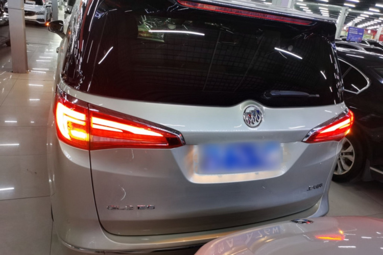 别克GL8 2018款 ES 28T 舒适型 国VI车身外观6