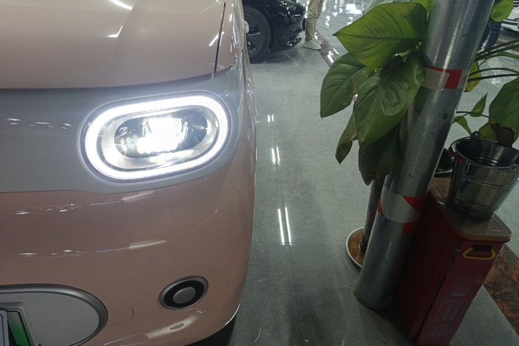 五菱汽车 宏光MINIEV 2024款 第三代 215km 青春版局部细节36