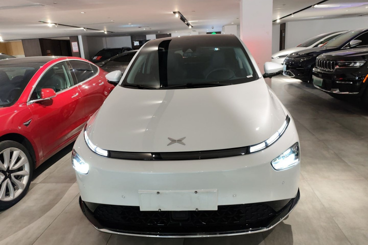 小鹏G3 2022款 G3i 460N+车身外观2