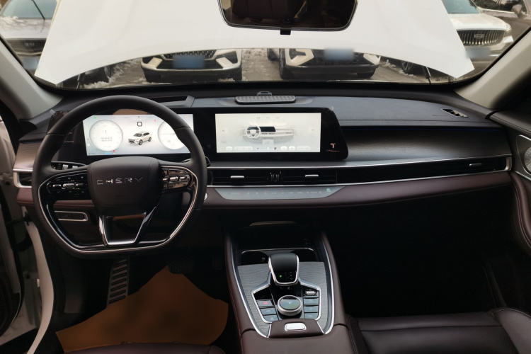 奇瑞 瑞虎8 PRO 2024款 冠军版 390T 两驱巅峰版 5座中控内饰12