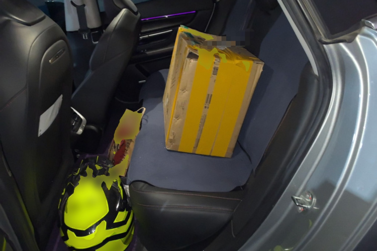 小鹏P7 2020款 670N中控内饰21