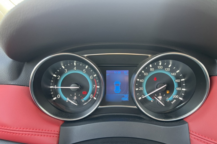 哈弗H1 2015款 1.5L AMT豪华型局部细节14