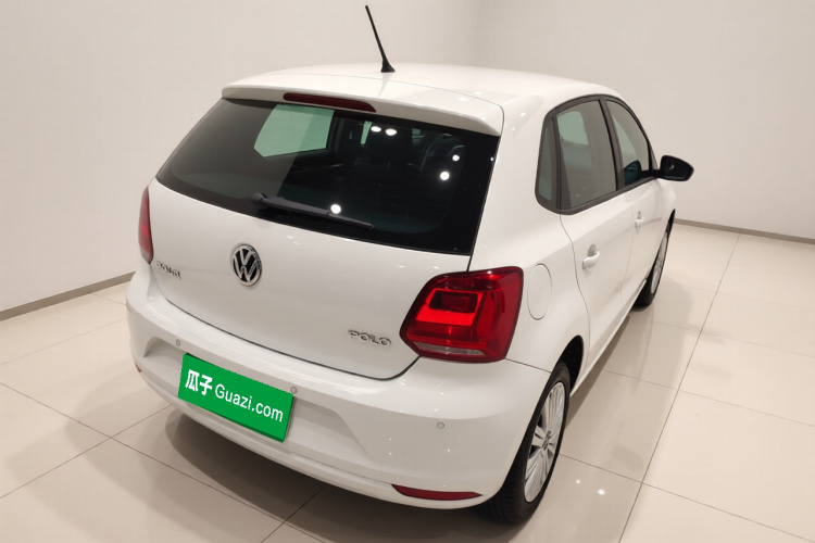 大众 Polo 2016款 1.6L 自动舒适型车身外观7