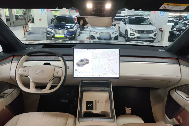 乐道L90 2025款 Ultra 六座版中控内饰12