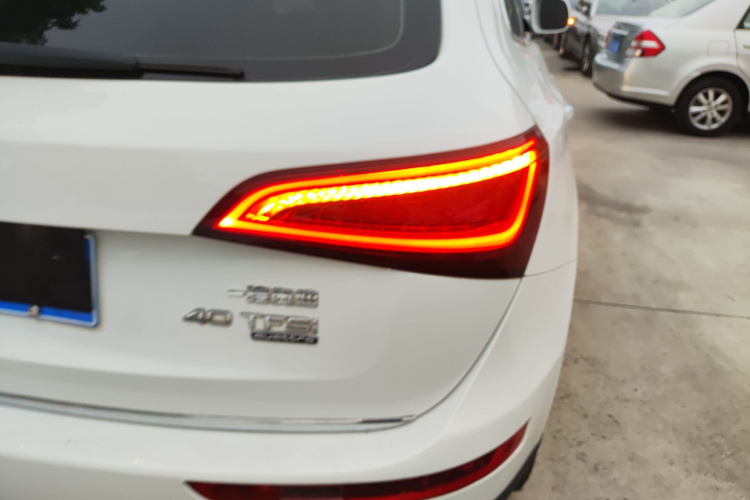 奥迪Q5 2016款 40 TFSI 进取型车身外观6001