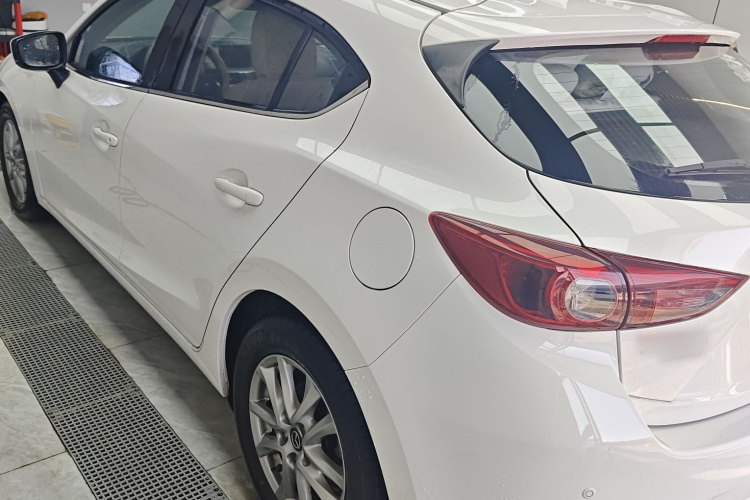 马自达3 昂克赛拉 2019款 云控版 两厢 1.5L 自动豪华型 国V车身外观6011