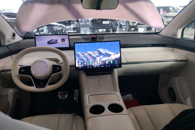 鸿蒙智行 智界R7 2024款 纯电 736km UItra中控内饰7002