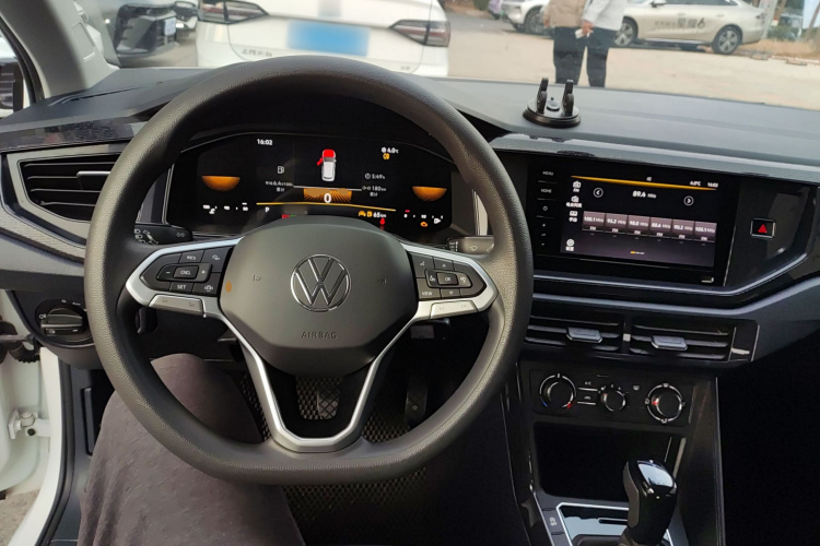 大众 朗逸 2023款 新锐 1.5L 自动新逸版中控内饰7002