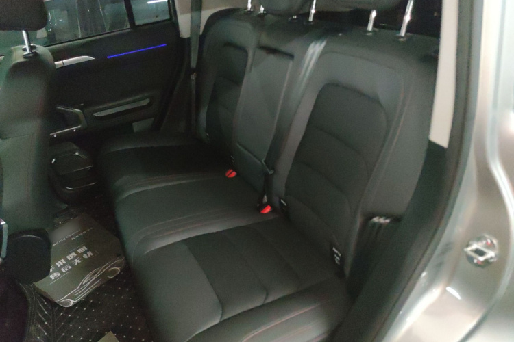 捷途山海 捷途旅行者C-DM 2024款 C-DM 129KM 林野版中控内饰7004