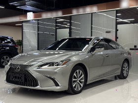 雷克萨斯ES 2020款 200 卓越版