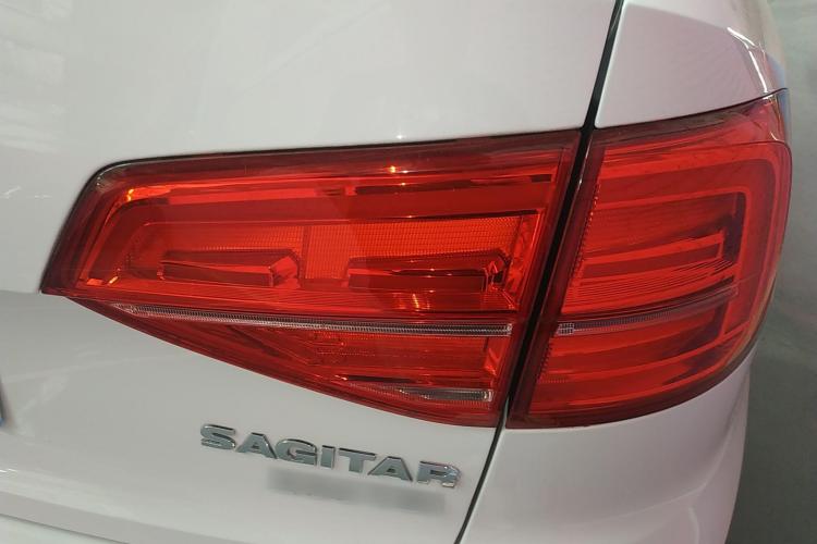 大众 速腾 2016款 230TSI 25周年纪念版车身外观6006